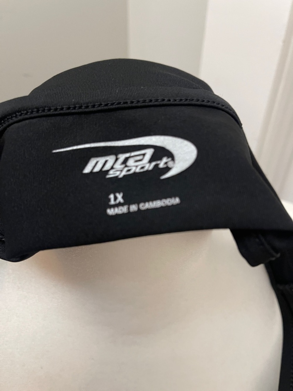 MTA Sport Black and Metallic Gray Colorblock Sleeveless Tank - Picture 4 of 4